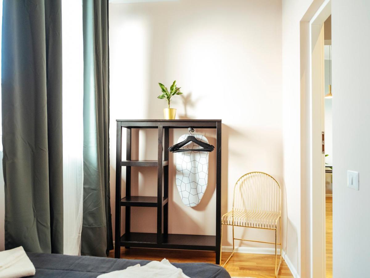 Beautiful Apartment - Top Location - Amazing Balcony Bukarest Exterior foto