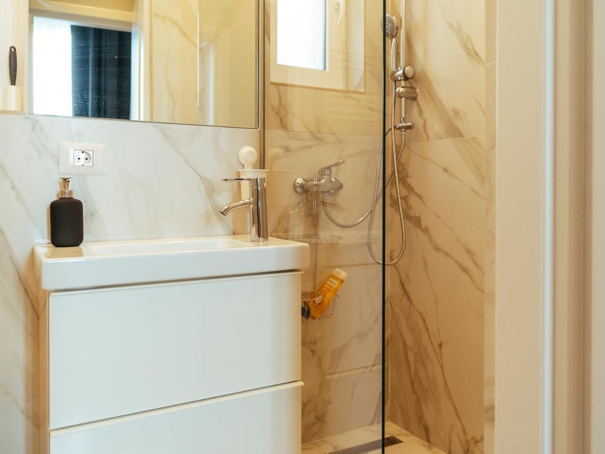 Beautiful Apartment - Top Location - Amazing Balcony Bukarest Exterior foto