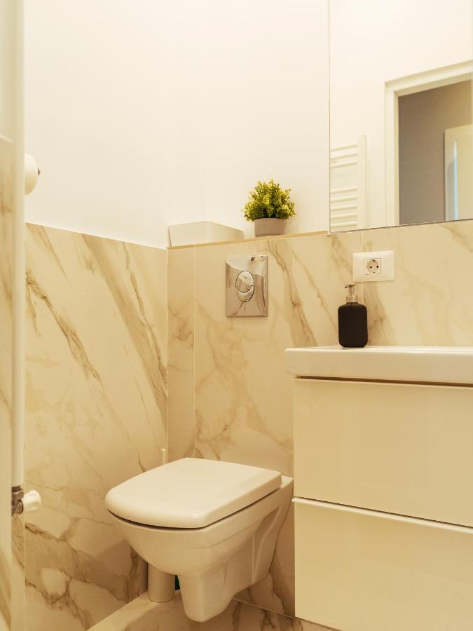 Beautiful Apartment - Top Location - Amazing Balcony Bukarest Exterior foto